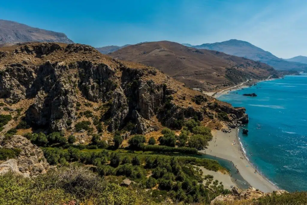 Que voir à Réthymnon : découvrez le cœur de la Crète entre villages, plages, monastères, sites antiques et montagnes du Psiloritis.
